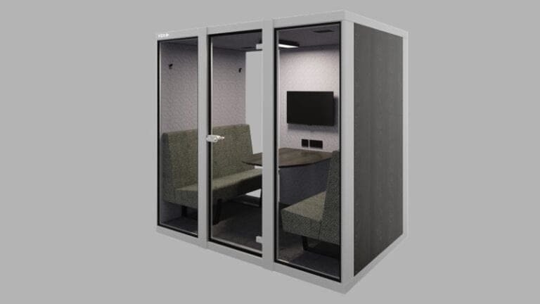 Geluidsisolerende auditieruimtes voor optimale akoestiek.